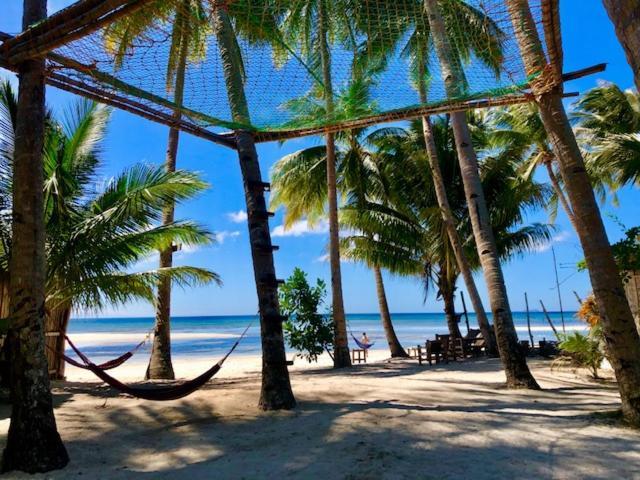 Apo Diver Beach Resort San Juan  Exterior foto